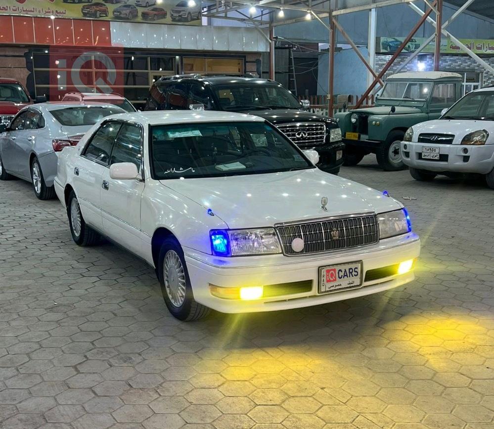 تويوتا كراون